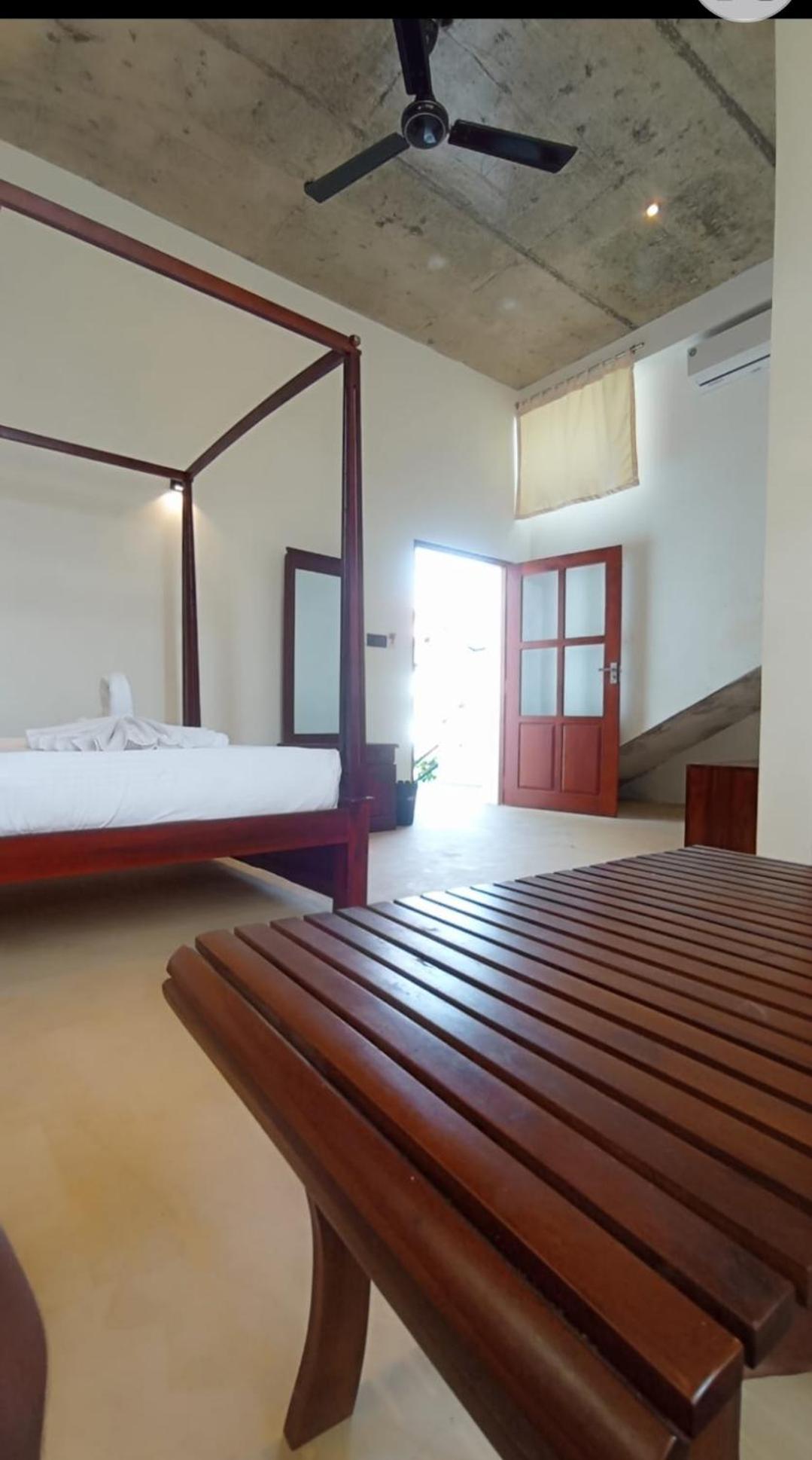 Hotel Cactus Surf Ahangama Exteriér fotografie